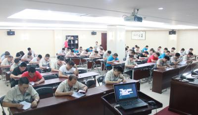 长卷卷云日边来 执笔淡然慷而慨 ——记合肥金年会体育官方网站杰出班组长学习考核